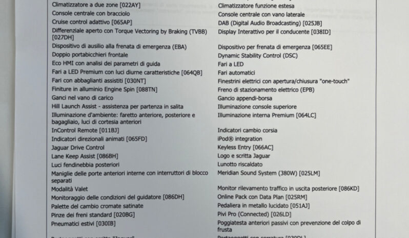 Jaguar F-Pace 2.0d R-Dynamic offerta T-Stock prezzo imperdibile pieno