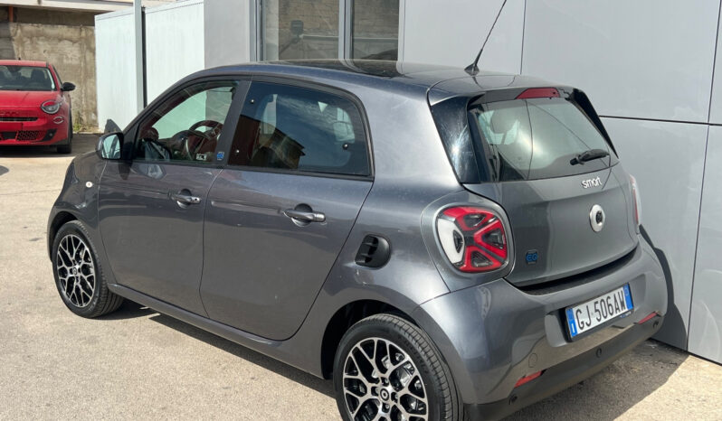 smart forFour eq Passion 22kW possibilità noleggio no scoring pieno