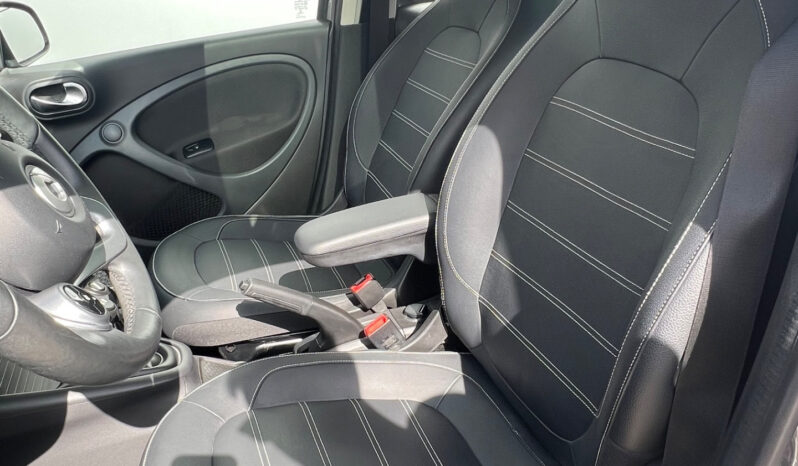 smart forFour eq Passion 22kW possibilità noleggio no scoring pieno