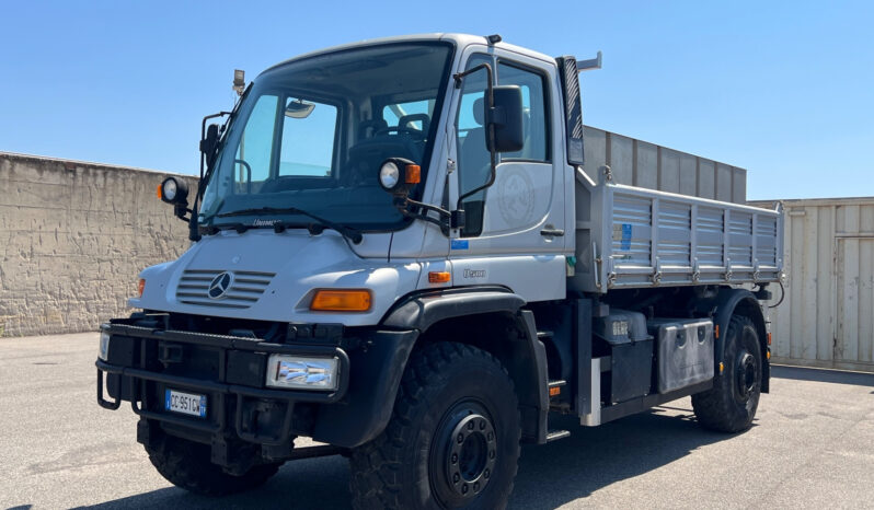 Mercedes-Benz Unimog U500 L Cisterna Ravasini pieno