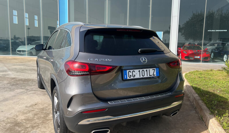 Mercedes-Benz GLA 250 e phev Premium possibilità noleggio no scoring pieno