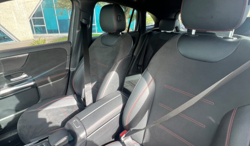 Mercedes-Benz GLA 250 e phev Premium possibilità noleggio no scoring pieno