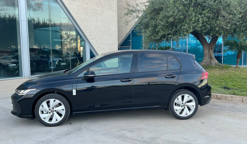 Volkswagen Golf 1.5 TSI eHybrid DSG possibilità noleggio no scoring pieno