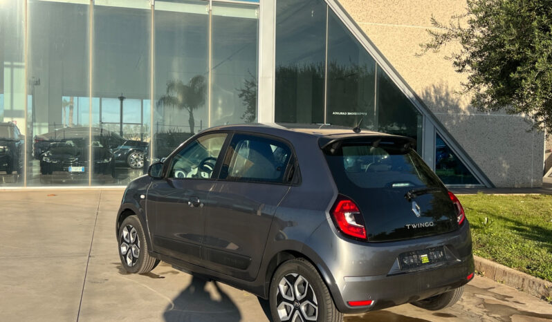 Renault Twingo Electric possibilità noleggio no scoring pieno