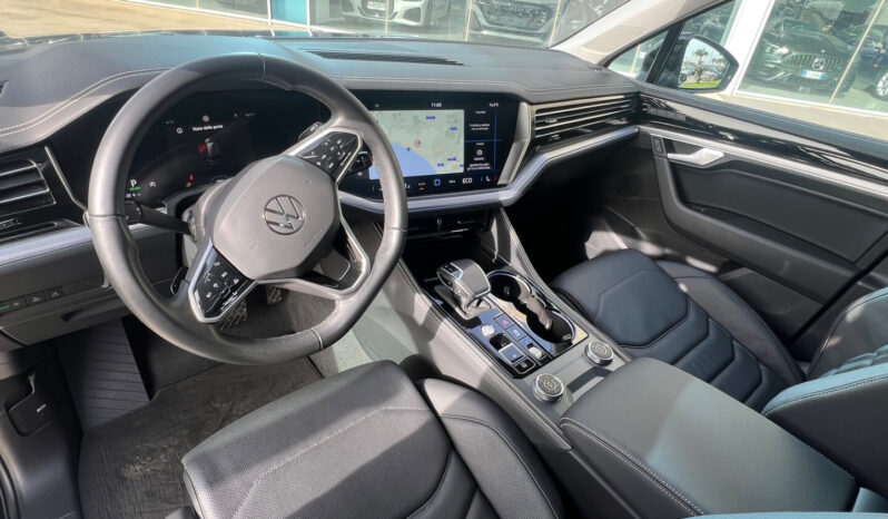 Volkswagen Touareg 3.0 V6 TSI eHybrid Elegance Super Offerta T-Stock pieno