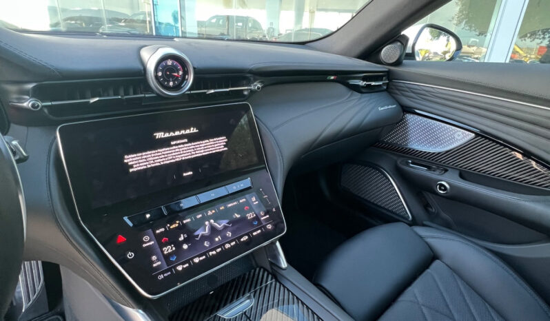 Maserati GranTurismo Modena awd auto possibilità noleggio no scoring pieno