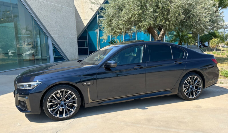 BMW 745 e Msport possibilità noleggio no scoring pieno