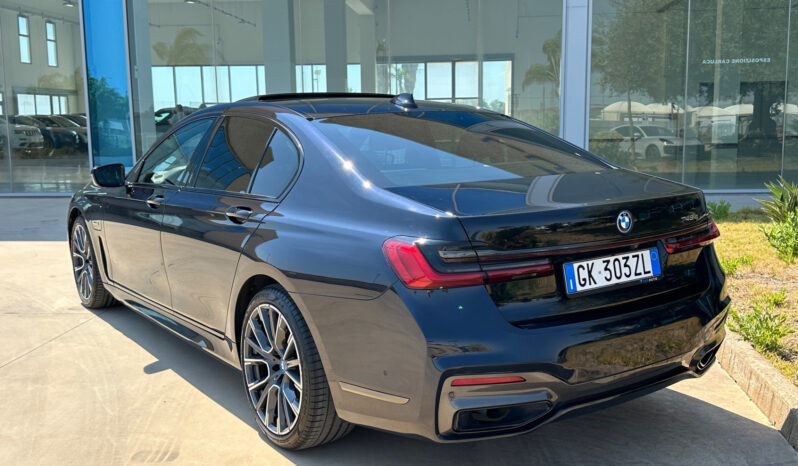 BMW 745 e Msport possibilità noleggio no scoring pieno