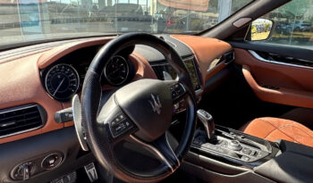 Maserati Levante GT 330cv Anticipo €19.900 noleggio no scoring pieno