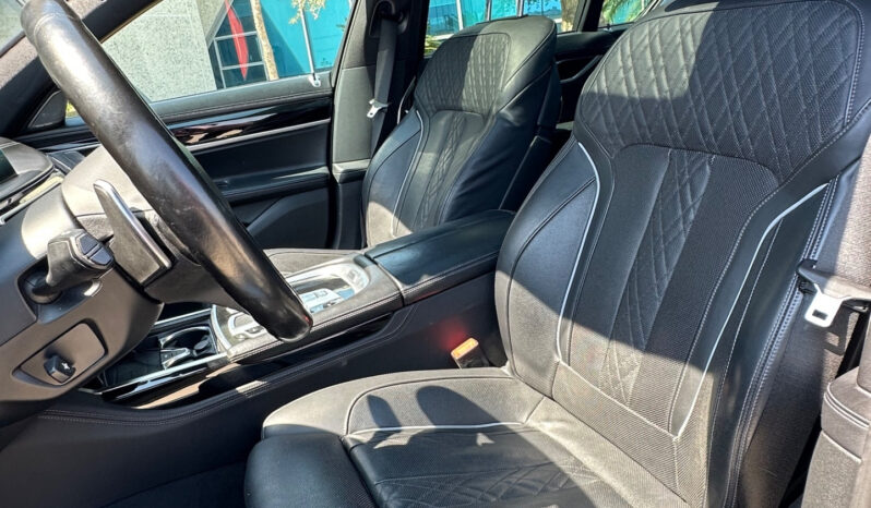 BMW 745 e Msport possibilità noleggio no scoring pieno