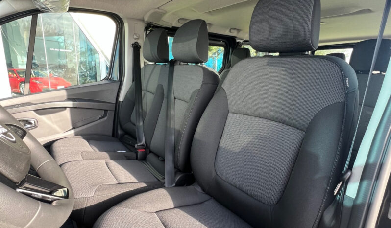 Nissan Primastar 2.0dCi 9 posti possibilità noleggio no scoring pieno