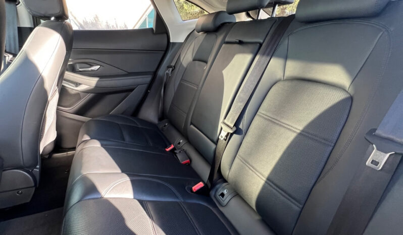 Jaguar E-Pace 2.0d i4 mhev SE AUTOCARRO N1 totalmente detraibile pieno