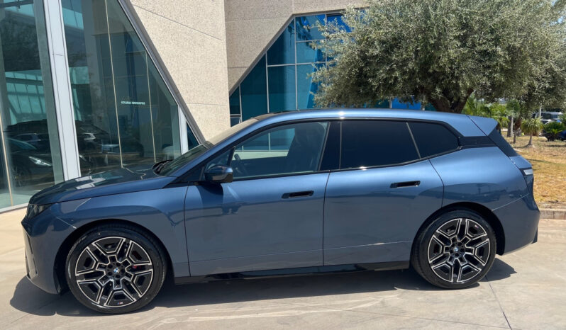 BMW iX 45 MSport Anticipo €12.000 noleggio no scoring pieno