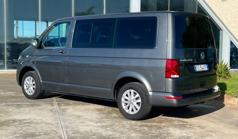 Volkswagen Transporter 2.0 TDI 150CV DSG 9 POSTI – ANTICIPO €8.900 pieno