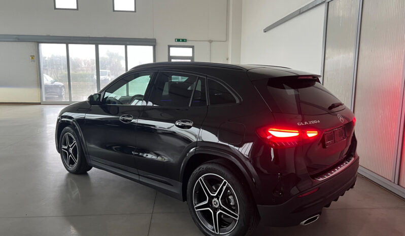 Mercedes-Benz GLA 200 d AMG Line Premium Possibilità Noleggio No Scoring pieno