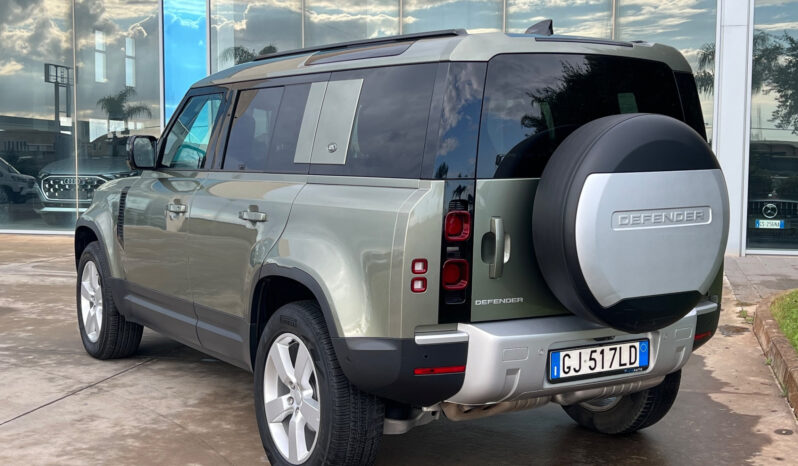 Land Rover Defender XDynamic Anticipo €19.500 noleggio no scoring pieno