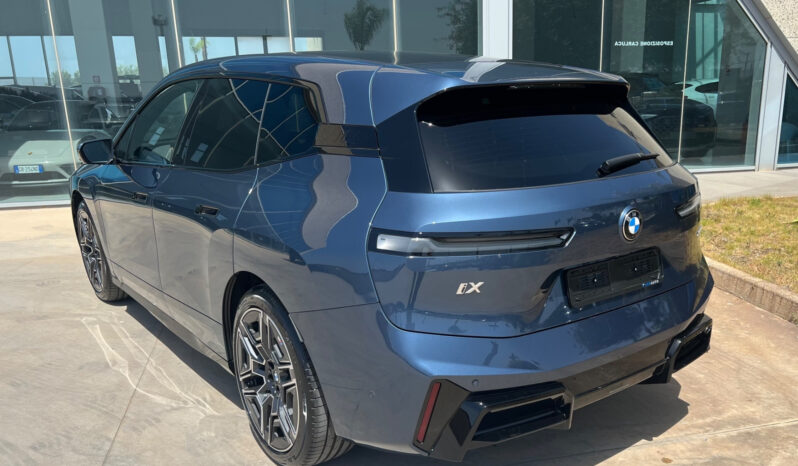 BMW iX 45 MSport Anticipo €12.000 noleggio no scoring pieno