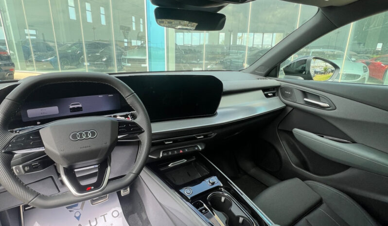 Audi Q3 Spb 2.0 S line Possibilità noleggio no scoring pieno