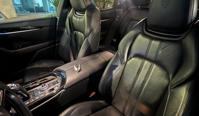 Maserati Levante V6 GranSport Q4 275 CV Anticipo €9.900 Noleggio No scoring pieno
