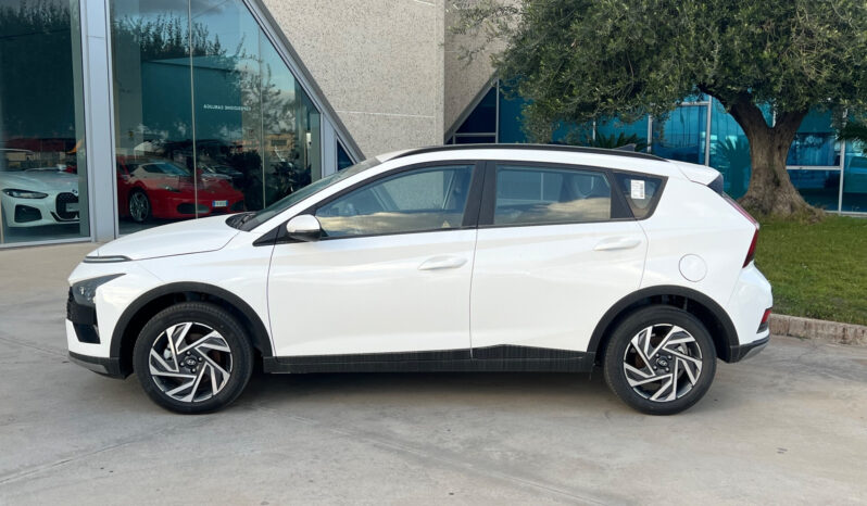 Hyundai Bayon 1.2 MPI MT XLine Super Offerta T-Stock pieno