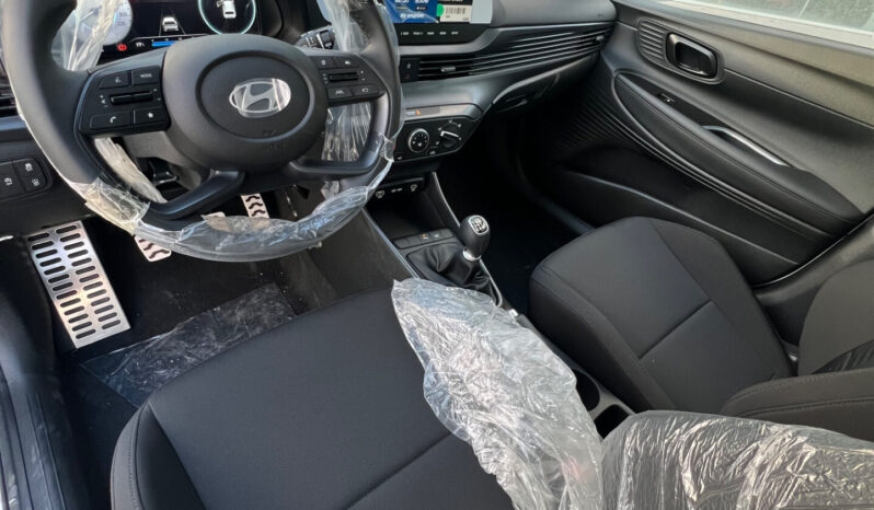 Hyundai Bayon 1.2 MPI MT XLine Super Offerta T-Stock pieno