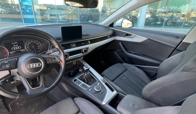 Audi A4 Avant 2.0 TDI 150 CV Sport RISERVATO SOLO A COMMERCIANTI pieno