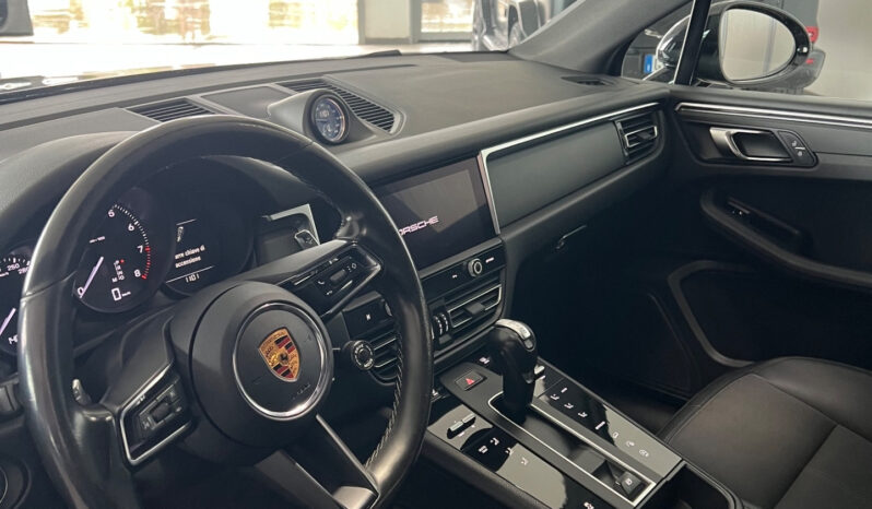 Porsche Macan 2.0 265cv pdk – Iva Esposta pieno
