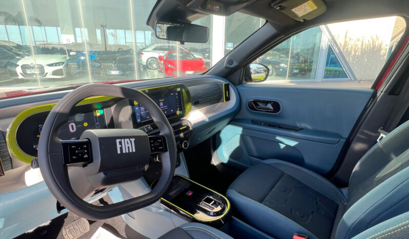 Fiat Grande Panda 44kWh Red Anticipo €7.665 Noleggio No Scoring pieno
