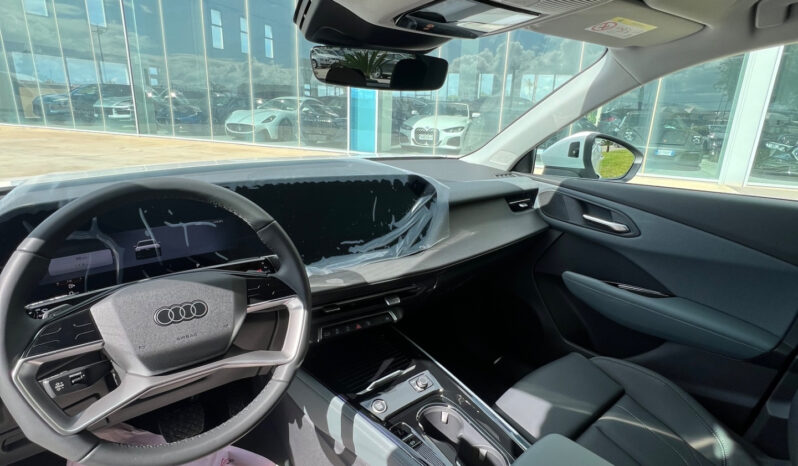 Audi Q3 TDI 150Cv S tronic Business possibilità noleggio no scoring pieno