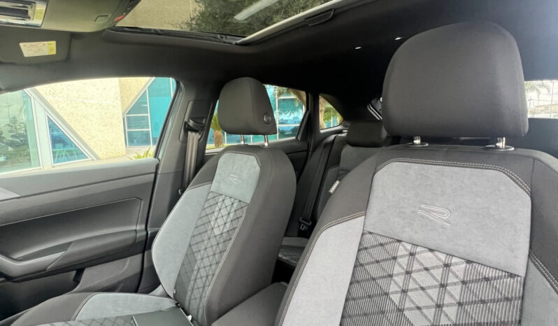 Volkswagen Taigo 1.0 TSI 115 CV R-Line Plus possibilità noleggio no scoring pieno