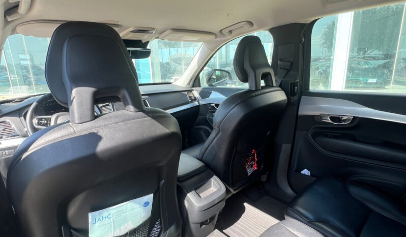 Volvo XC90 D5 AWD Geartronic 7 posti Momentum pieno