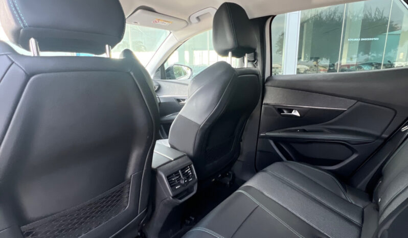 Peugeot 3008 Hybrid 225 e-EAT8 Allure Pack pieno