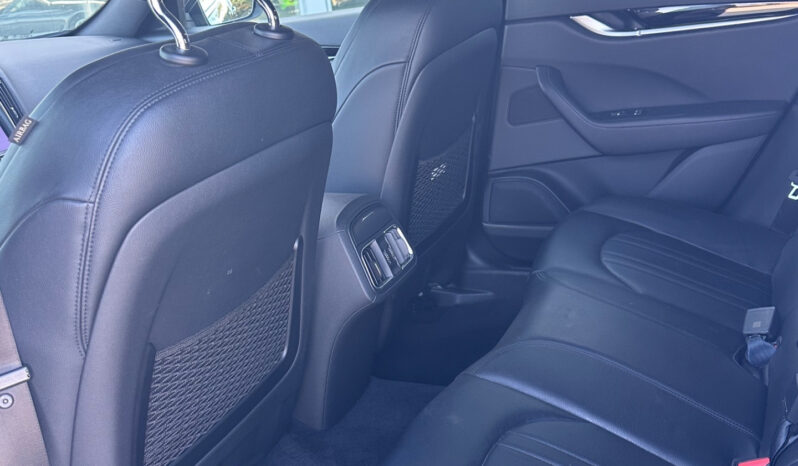 Maserati Levante V6 275cv Super Offerta T-stock prezzo imperdibile pieno