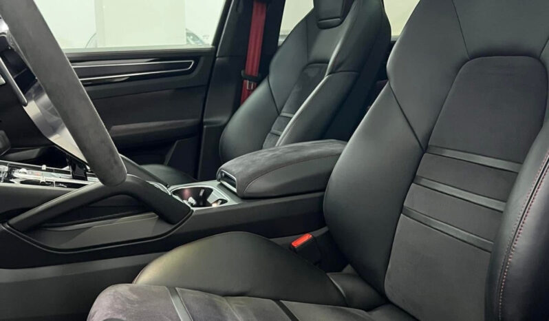 Porsche Cayenne Coupé 4.0 GTS Anticipo €18.000 noleggio no scoring pieno