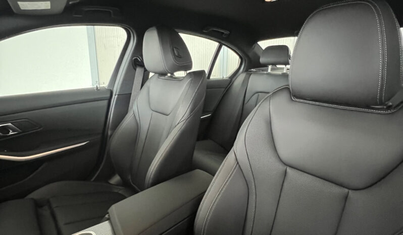 Bmw 318d 48V Msport possibilità noleggio no scoring pieno