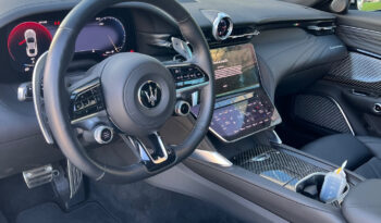 Maserati GranTurismo Modena awd Anticipo €29.820 noleggio no scoring pieno