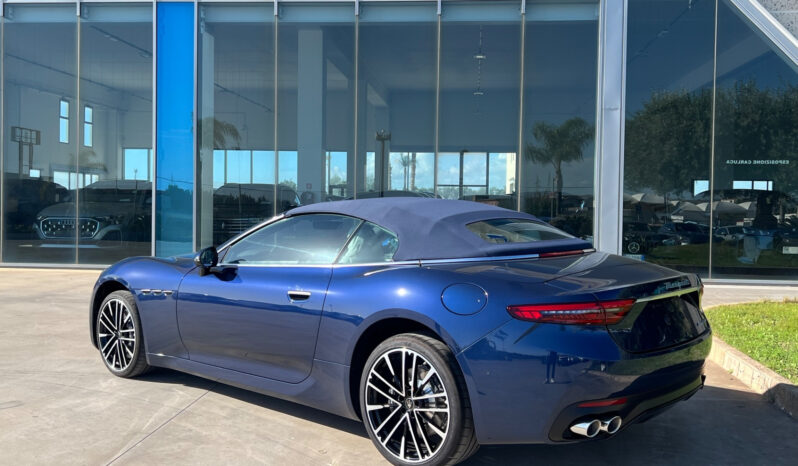 Maserati GranCabrio V6 490 CV AWD possibilità noleggio no scoring pieno