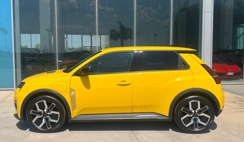 Renault 5 E-Tech Electric 120 CV Urban Range Techno – possibilità noleggio no scoring pieno