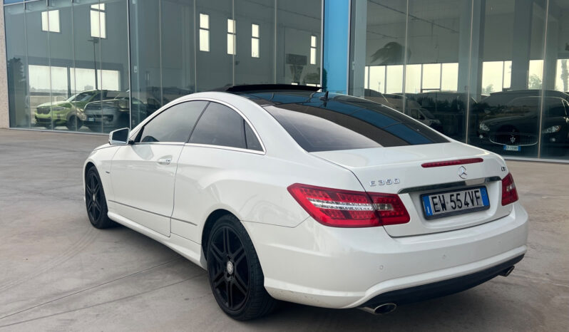 Mercedes-benz E 350 CDI Coupé pieno