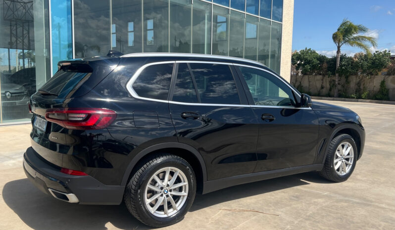 Bmw X5 xDrive25d Business – possibilità noleggio no scoring pieno