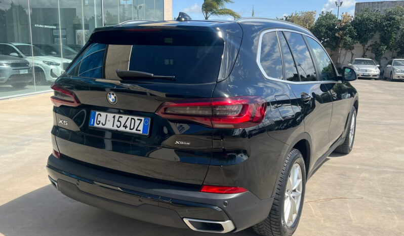Bmw X5 xDrive25d Business – possibilità noleggio no scoring pieno