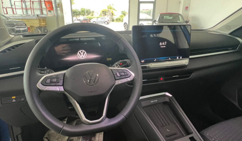 Volkswagen T-Roc 1.5 eTSI ACT DSG Life – possibilità noleggio no scoring pieno