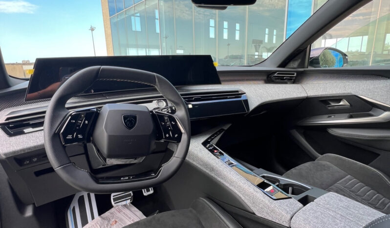 Peugeot 5008 Hybrid 145 e-DCS6 GT Exclusive – 7 posti – possibilità noleggio no scoring pieno