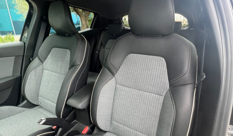 Renault Clio TCe 90 CV 5 porte Techno – possibilità noleggio no scoring pieno