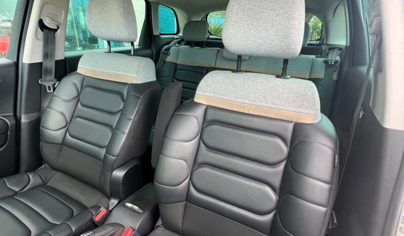 Citroen C3 Aircross PureTech 110 S&S Shine pieno