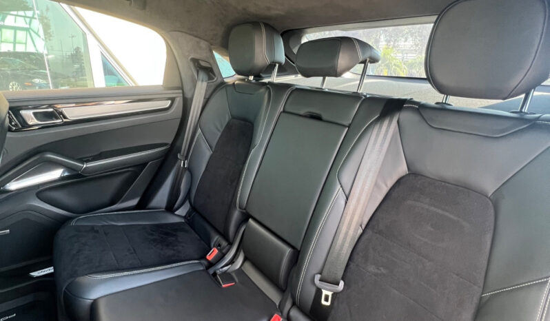 Porsche Cayenne Coupè 4.0 V8 Turbo S E-Hybrid pieno