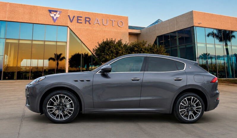 Maserati Grecale MHEV 300 CV AWD – Possibilità noleggio no Scoring pieno