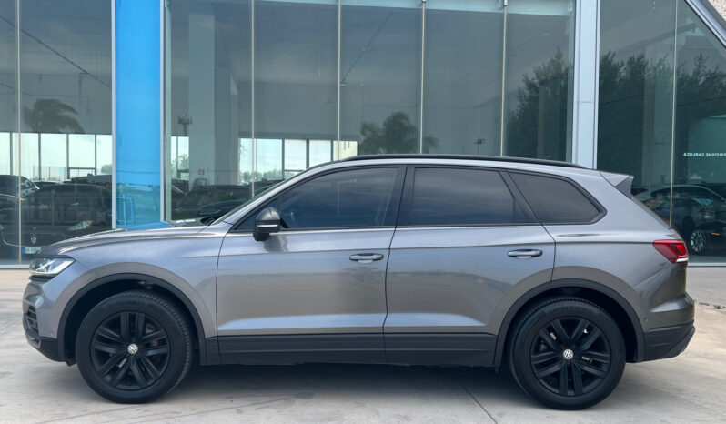 Volkswagen Touareg 3.0 V6 TDI SCR Black Style pieno