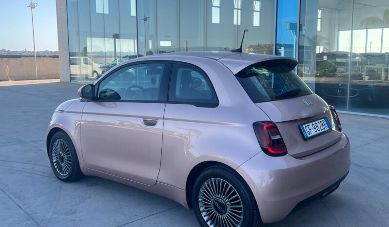 Fiat 500e Berlina 42 kWh Icon – possibilità noleggio no scoring pieno
