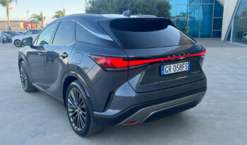 Lexus RX 450h Plug-in Hybrid Luxury pieno